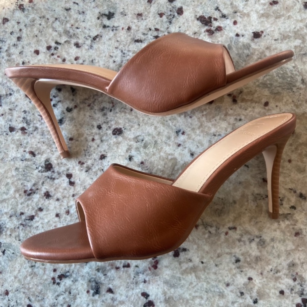 Tan heels